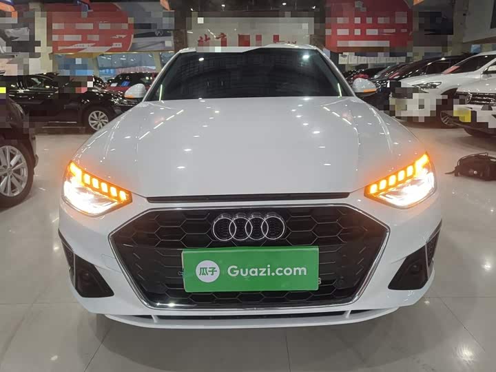 Фото 3 - Audi A4L