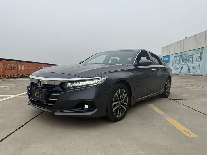 Фото 1 - Honda Accord