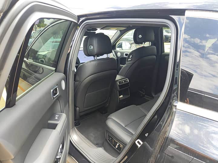 Фото 2 - LiXiang L7