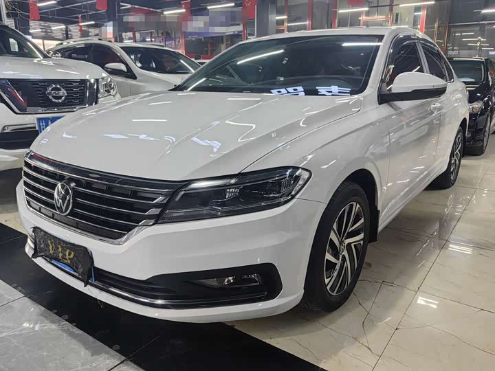 Фото 1 - Volkswagen Lavida