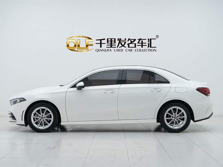 Фото 7 - Mercedes-Benz A-Class