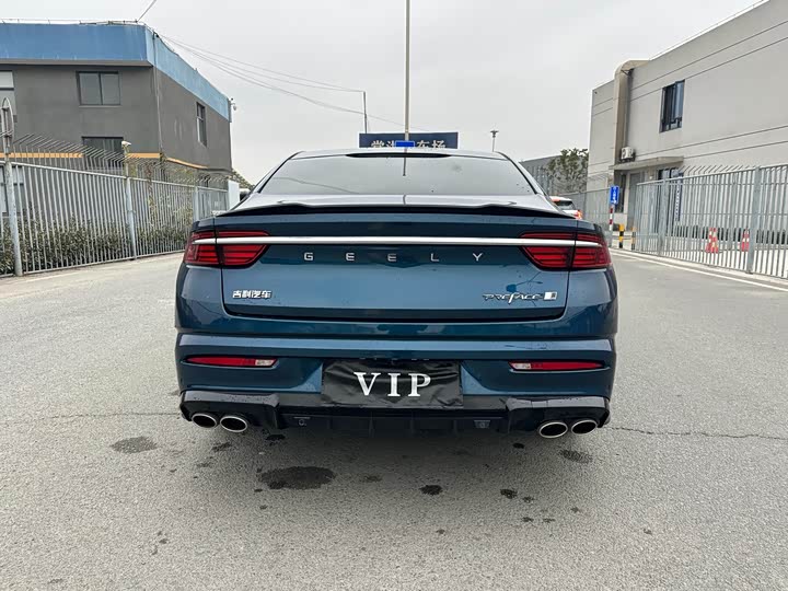 Фото 9 - Geely Preface