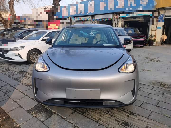 Фото 3 - Geely Galaxy Geome