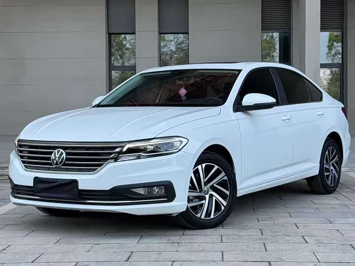 Фото 1 - Volkswagen Lavida