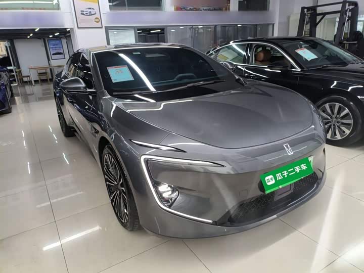 Фото 4 - Avatr 12