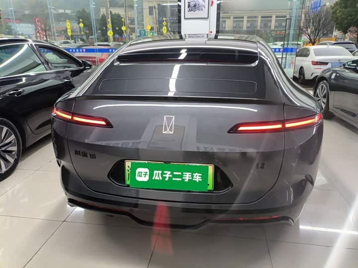 Фото 6 - Avatr 12