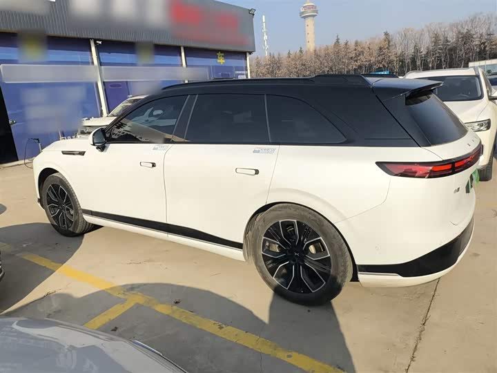 Фото 5 - XPeng G9