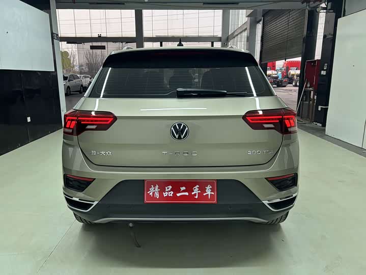 Фото 5 - Volkswagen T-Roc