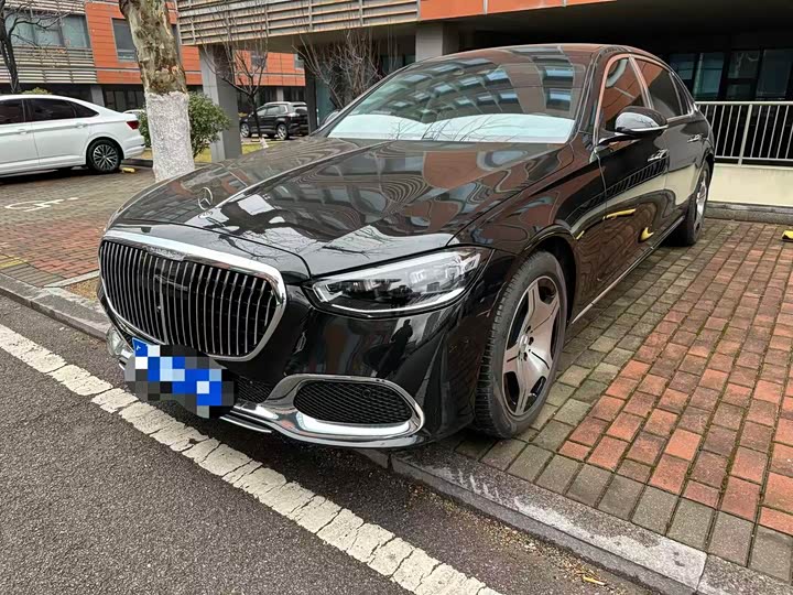 Фото 1 - Mercedes-Benz Maybach S-Class