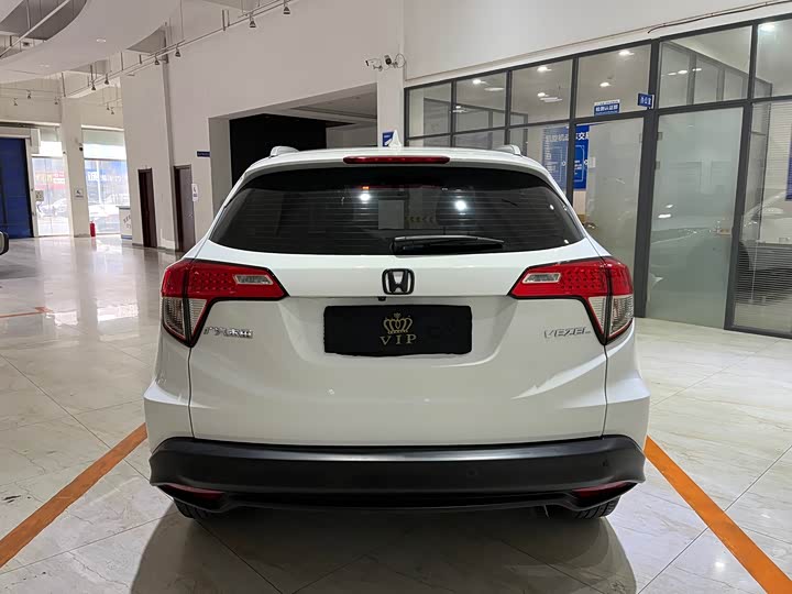 Фото 5 - Honda Vezel
