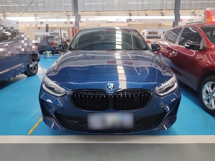 Фото 3 - BMW 1 Series