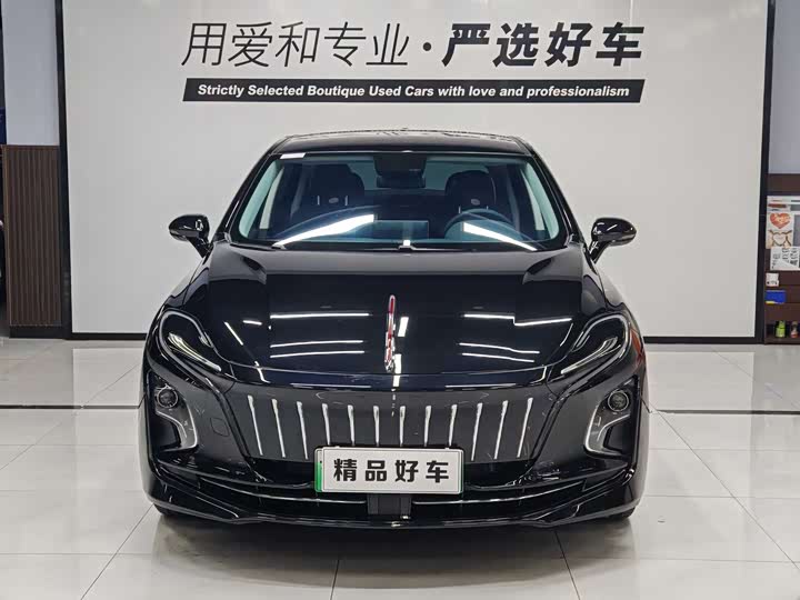 Фото 2 - Hongqi E-QM5