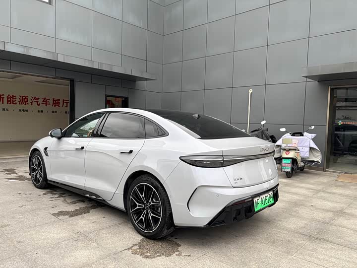 Фото 7 - BYD Seal