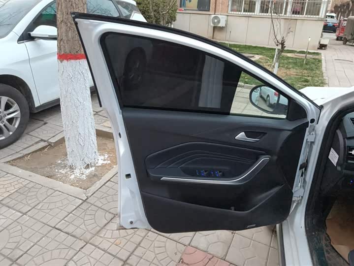 Фото 7 - Chery Tiggo 3x