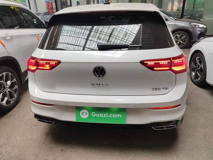 Фото 6 - Volkswagen Golf