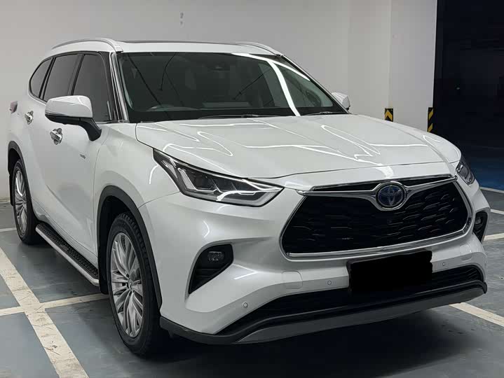 Фото 3 - Toyota Highlander