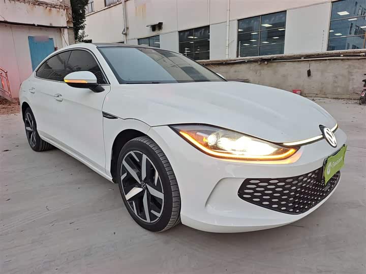 Фото 4 - Volkswagen Lamando L