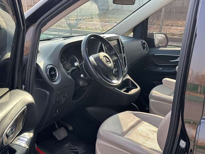 Фото 4 - Mercedes-Benz Vito