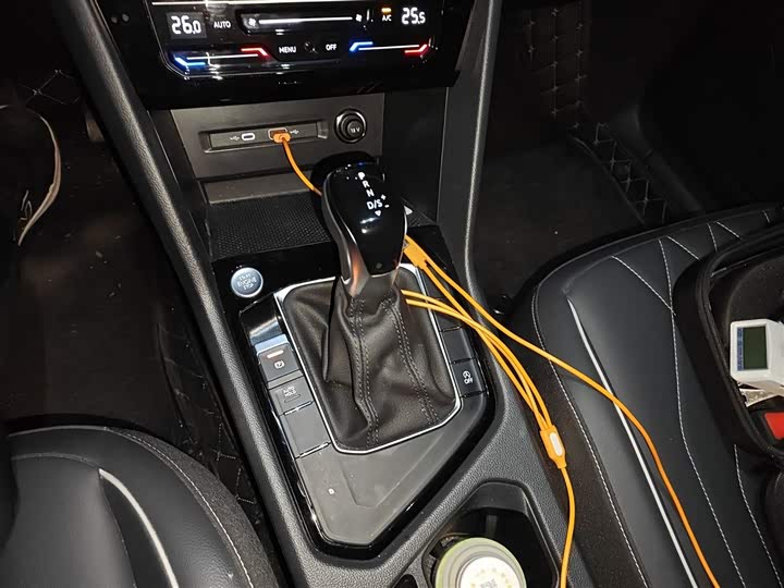 Фото 7 - Volkswagen Tiguan L Pro