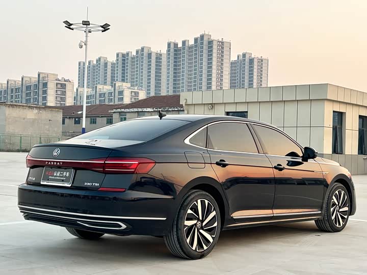 Фото 6 - Volkswagen Passat