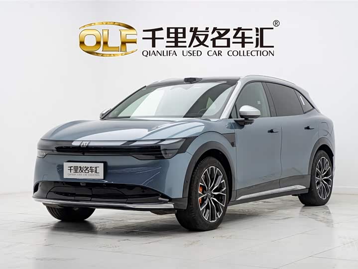 Фото 1 - Zeekr 7X