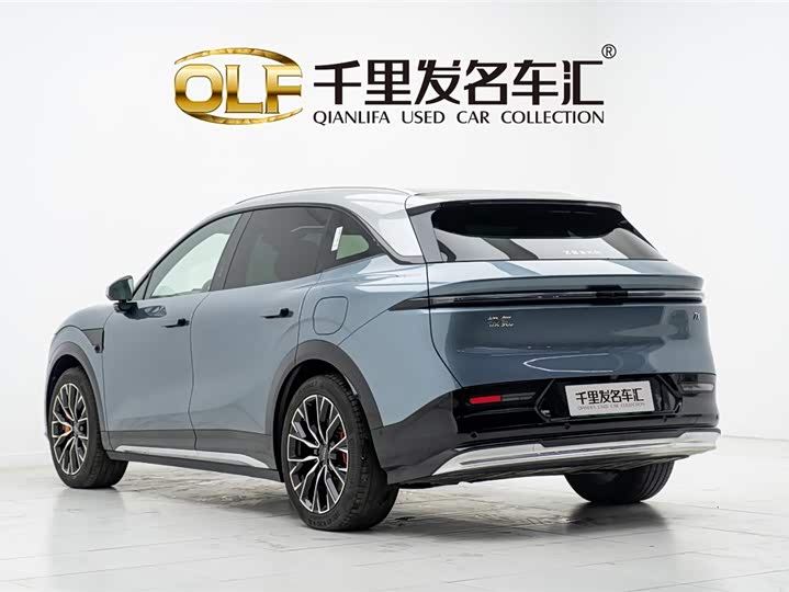 Фото 4 - Zeekr 7X