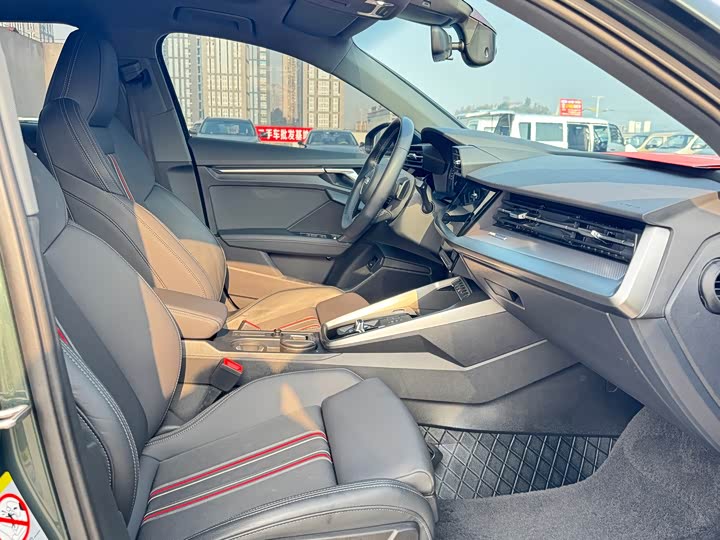 Фото 5 - Audi A3