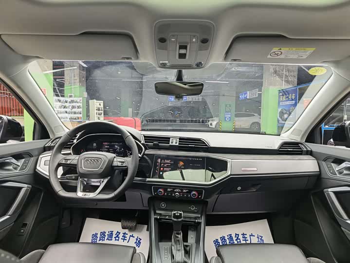 Фото 7 - Audi Q3 Sportback