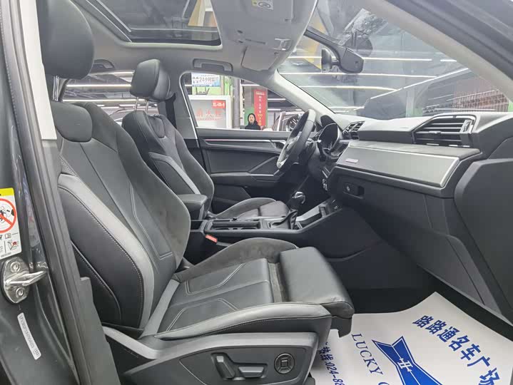 Фото 8 - Audi Q3 Sportback