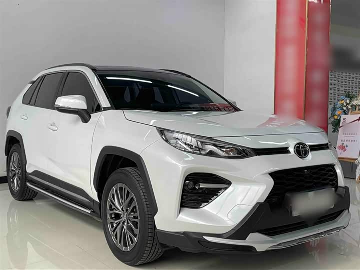 Фото 7 - Toyota Wildlander