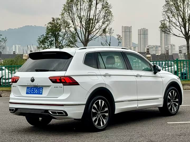 Фото 6 - Volkswagen Tiguan L Pro