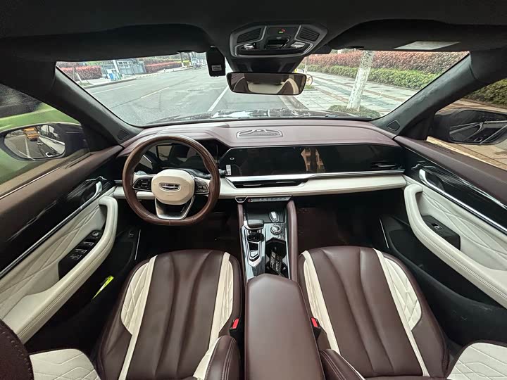 Фото 5 - Geely Monjaro