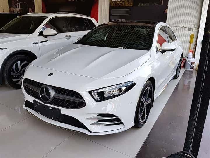 Фото 2 - Mercedes-Benz A-Class