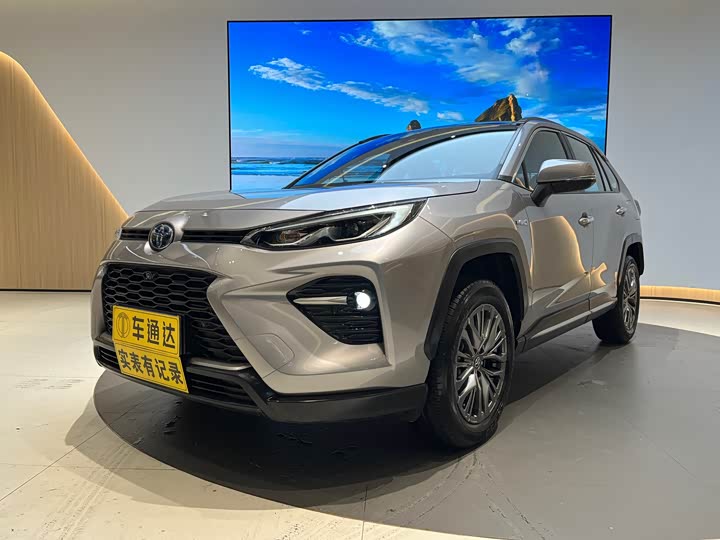 Фото 2 - Toyota Wildlander