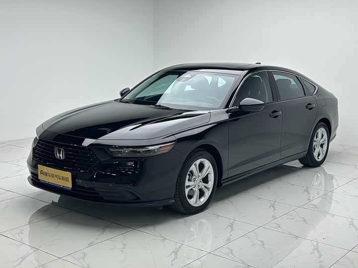 Фото 1 - Honda Accord