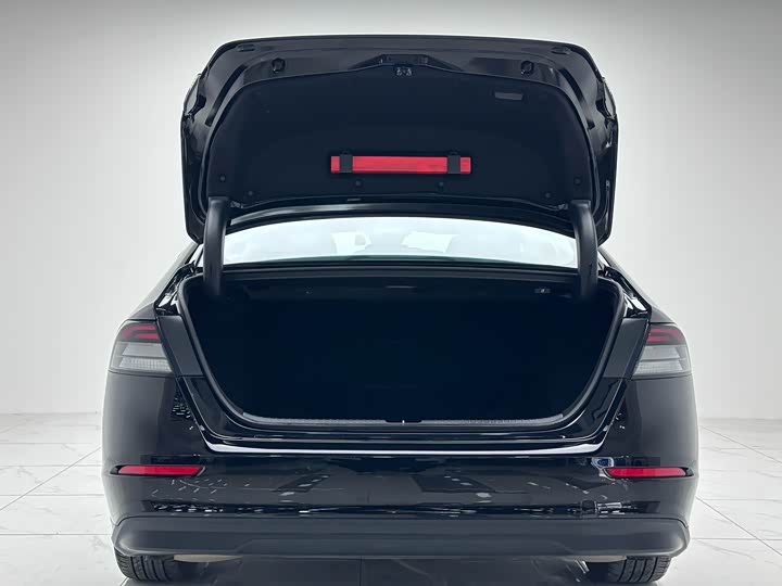 Фото 8 - Honda Accord