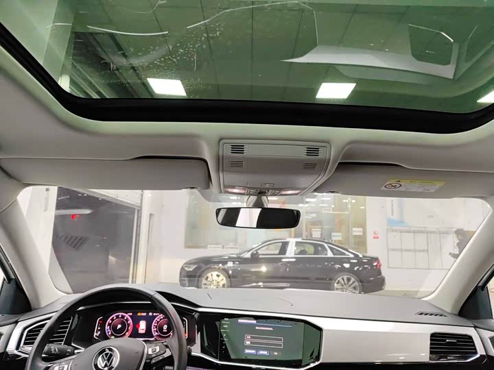 Фото 9 - Volkswagen Tayron