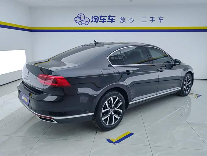 Фото 3 - Volkswagen Magotan