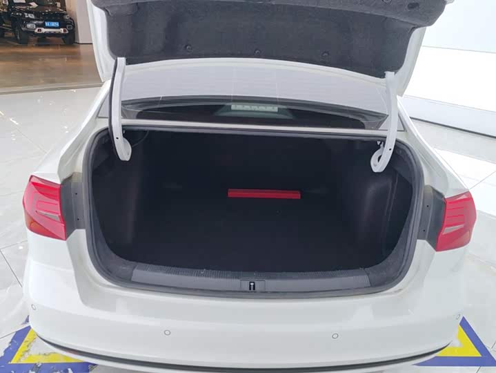 Фото 4 - Volkswagen Bora