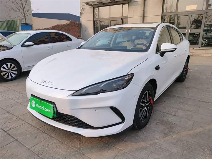 Фото 2 - BYD Seal 05 DM-i Hybrid