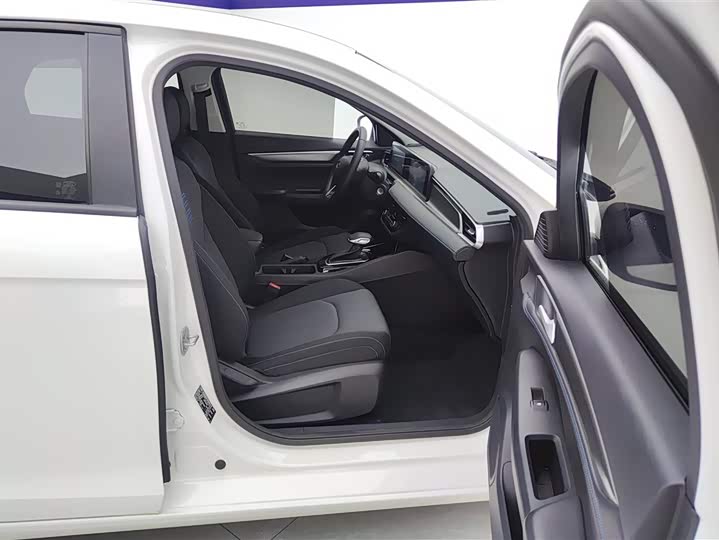 Фото 8 - Ford Escort