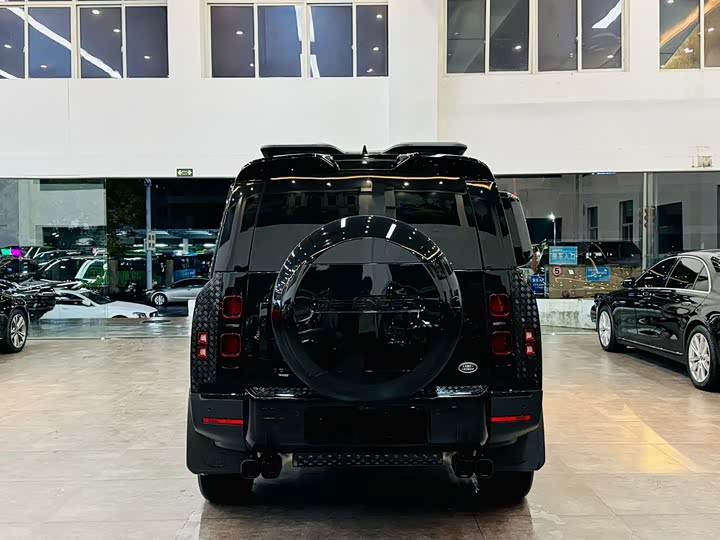 Фото 5 - Land Rover Defender