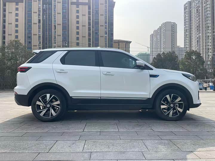 Фото 4 - Changan CS55 EV