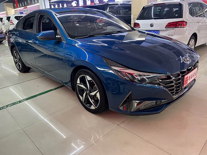 Фото 3 - Hyundai Elantra N line