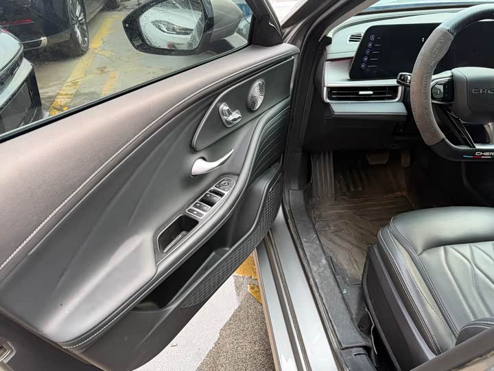 Фото 4 - Chery Arrizo 8