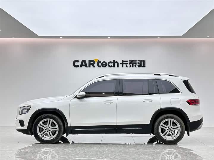 Фото 2 - Mercedes-Benz GLB-Class