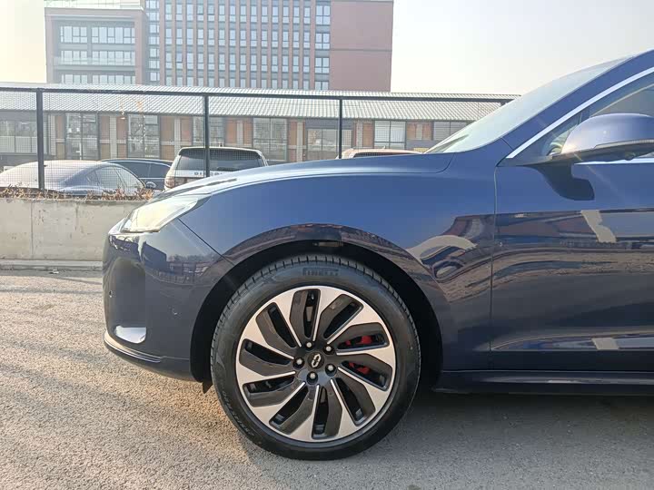 Фото 5 - Aito M5