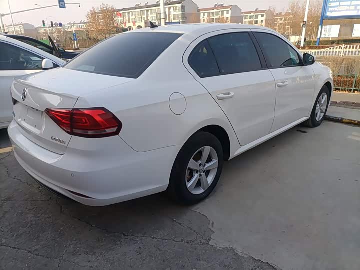 Фото 7 - Volkswagen Lavida