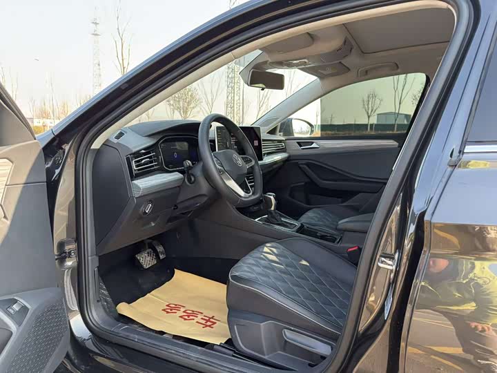 Фото 6 - Volkswagen Sagitar L