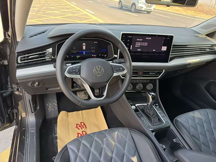 Фото 7 - Volkswagen Sagitar L